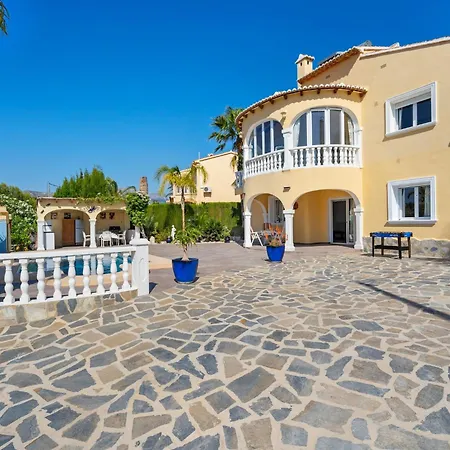 Pool Near Beach, Cleaning Included Vila Calpe